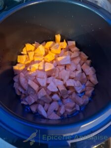 Gâteau à la patate douce maison, moelleux et doré pour Thanksgiving